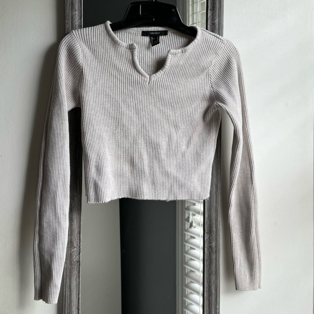 Forever 21 cropped long sleeve